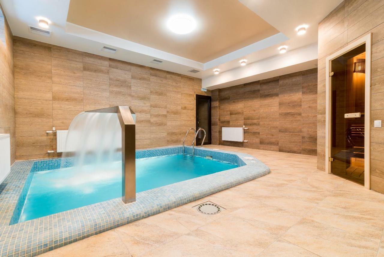 Lacasa Hotel Karagandy Εξωτερικό φωτογραφία