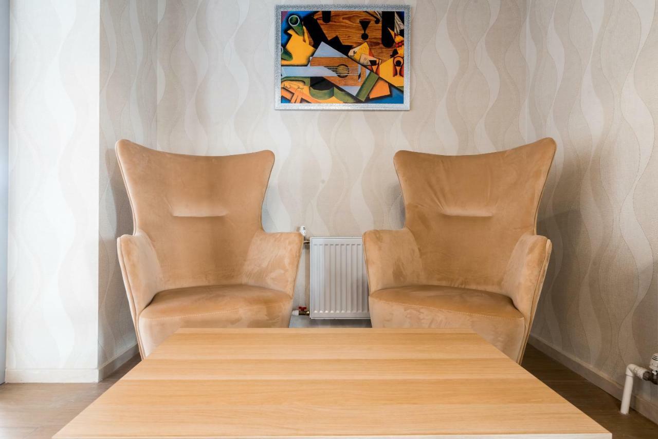 Lacasa Hotel Karagandy Εξωτερικό φωτογραφία